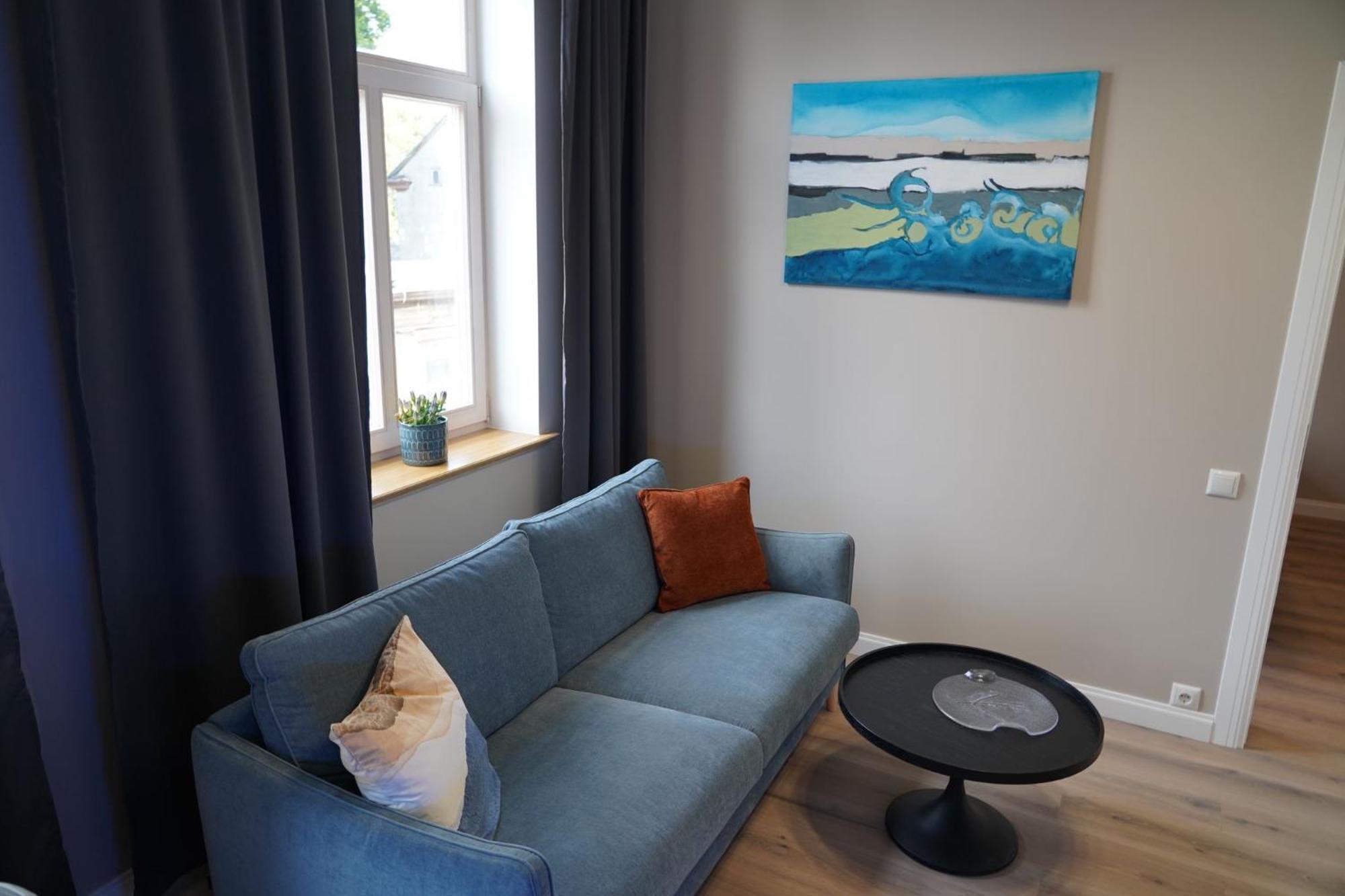Giertmana Apartamenti Liepaja Luaran gambar
